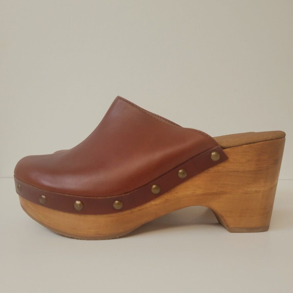 NWOT Five Words Brown Leather Wooden Platform Heel Studded Clogs Size 8 - Picture 3 of 12